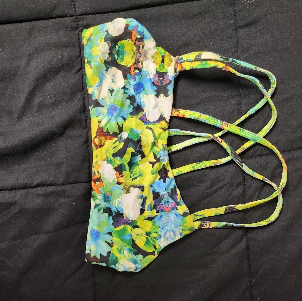 Jolyn Fendrick top M
